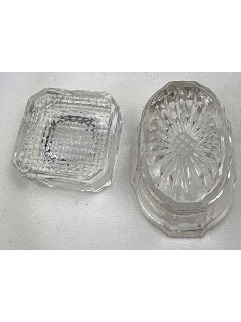 Clear Glass Salt Cellars Set 2 Starburst & Grid Patterns Vintage - Picture 11 of 16